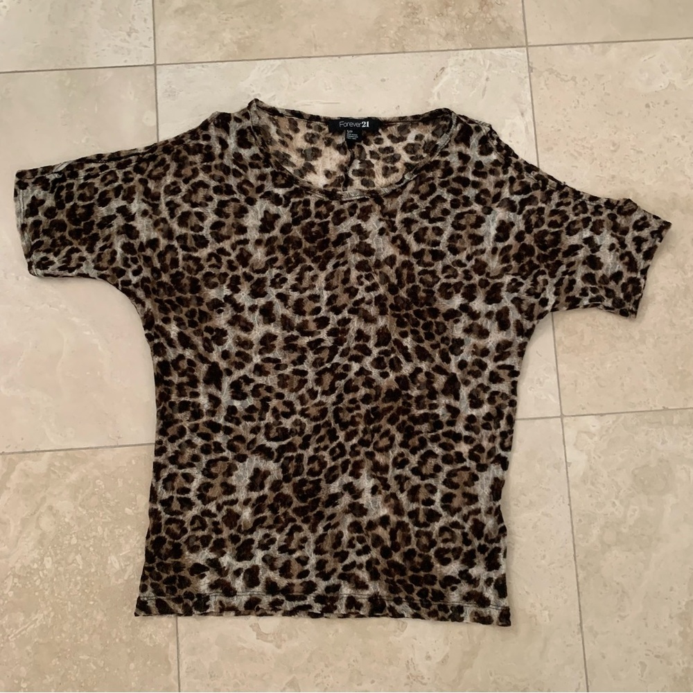 Cold shoulder top